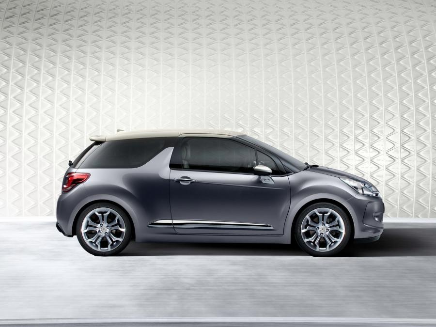  Citroen DS3 Inside Concept 2009 года  (фото 3 из 122)